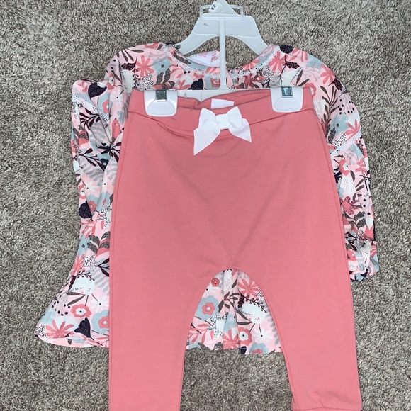 Matching set - Picture 4 of 5